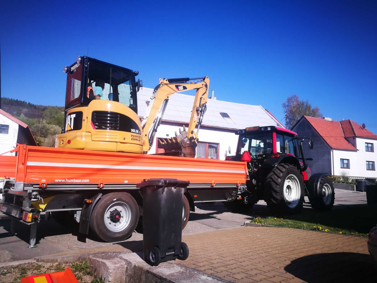 práce s bagry a dalšími stroji práce s bagry a dalšími stroji